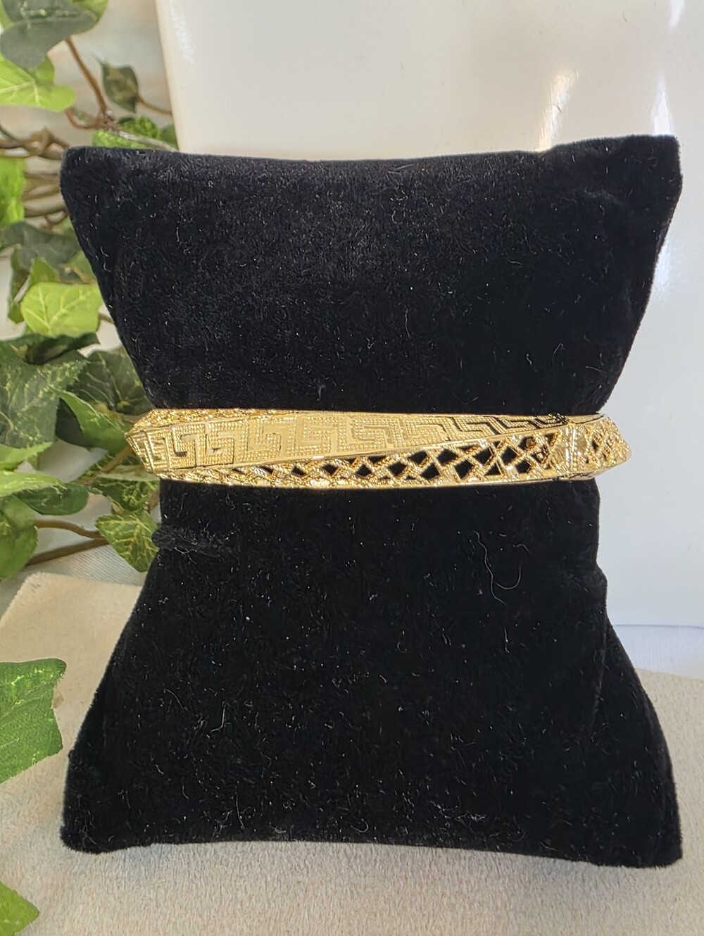 Gold Filled Twisted Greek Key Bangle Bracelet Lattice Cutout Hinged Cuff